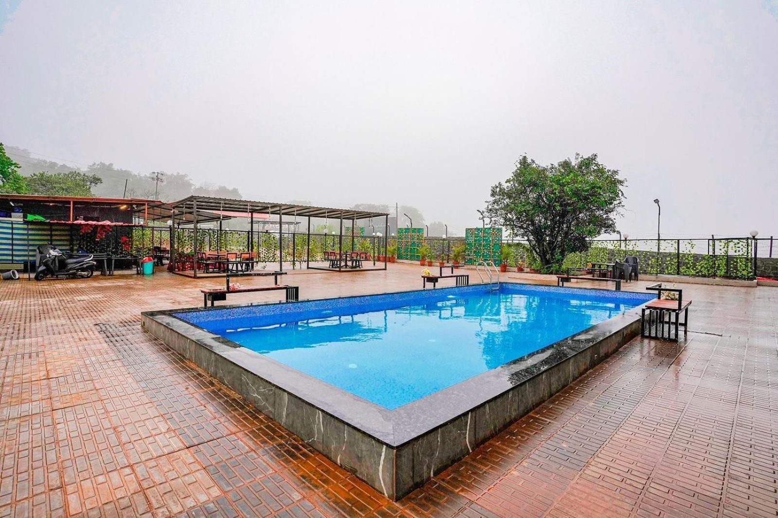 The Jalsa Resort โลนาวาลา ภายนอก รูปภาพ